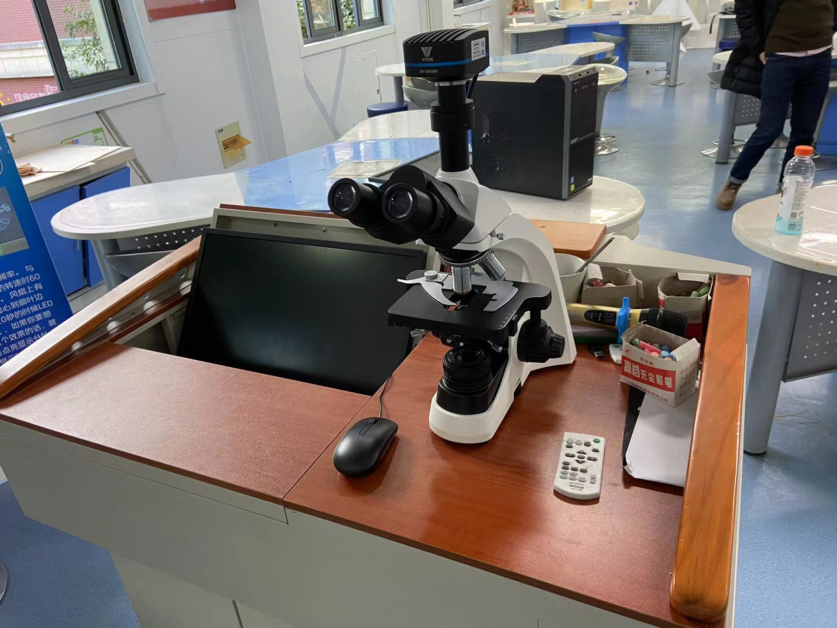 生物顯微鏡.png 生物顯微鏡.png